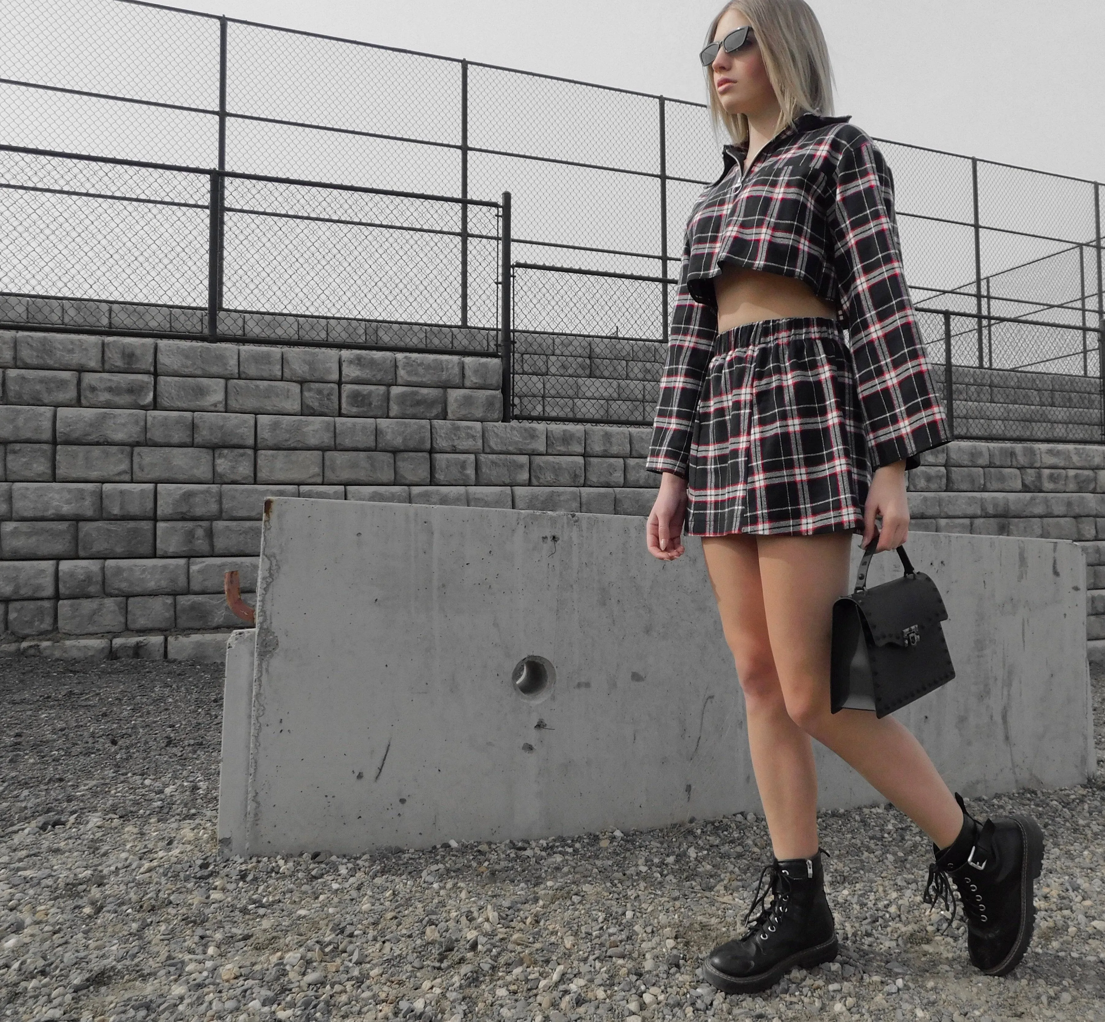 Black   Red Plaid Skirt