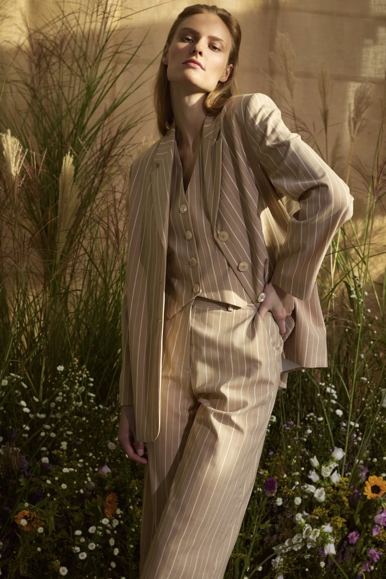 COOL WOOL PINSTRIPE SINGLE-BREASTED WAISTCOAT JANE