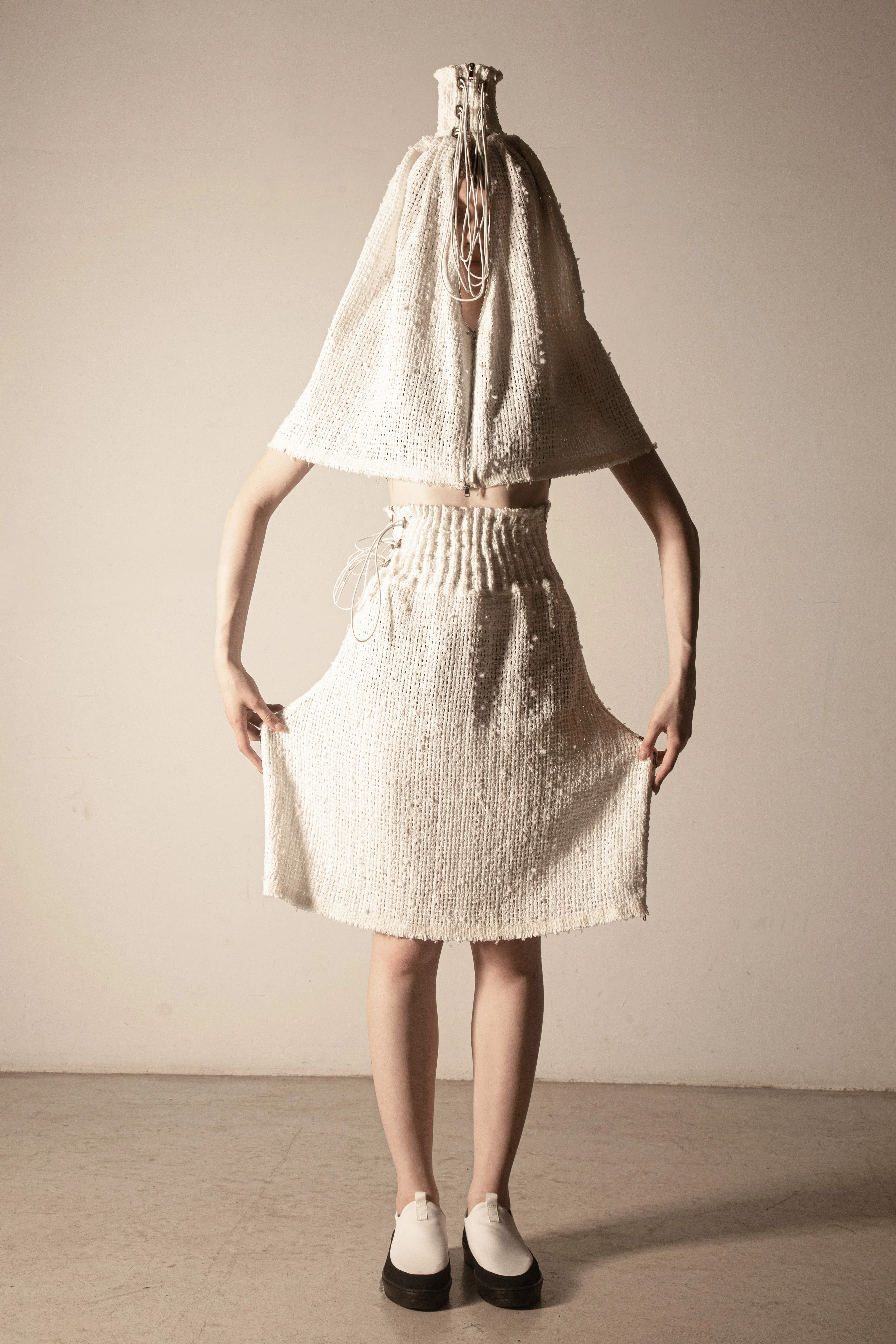GUIDELINE 10  -way transforming piece: top/shorts/sleeves /skirt/hat