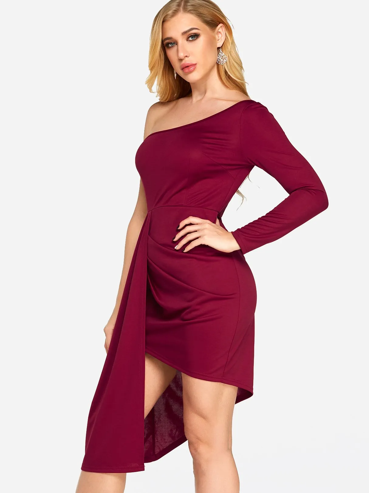 Wholesale Burgundy One Shoulder Long Sleeve Pleated Irregular Hem Sexy Dresses